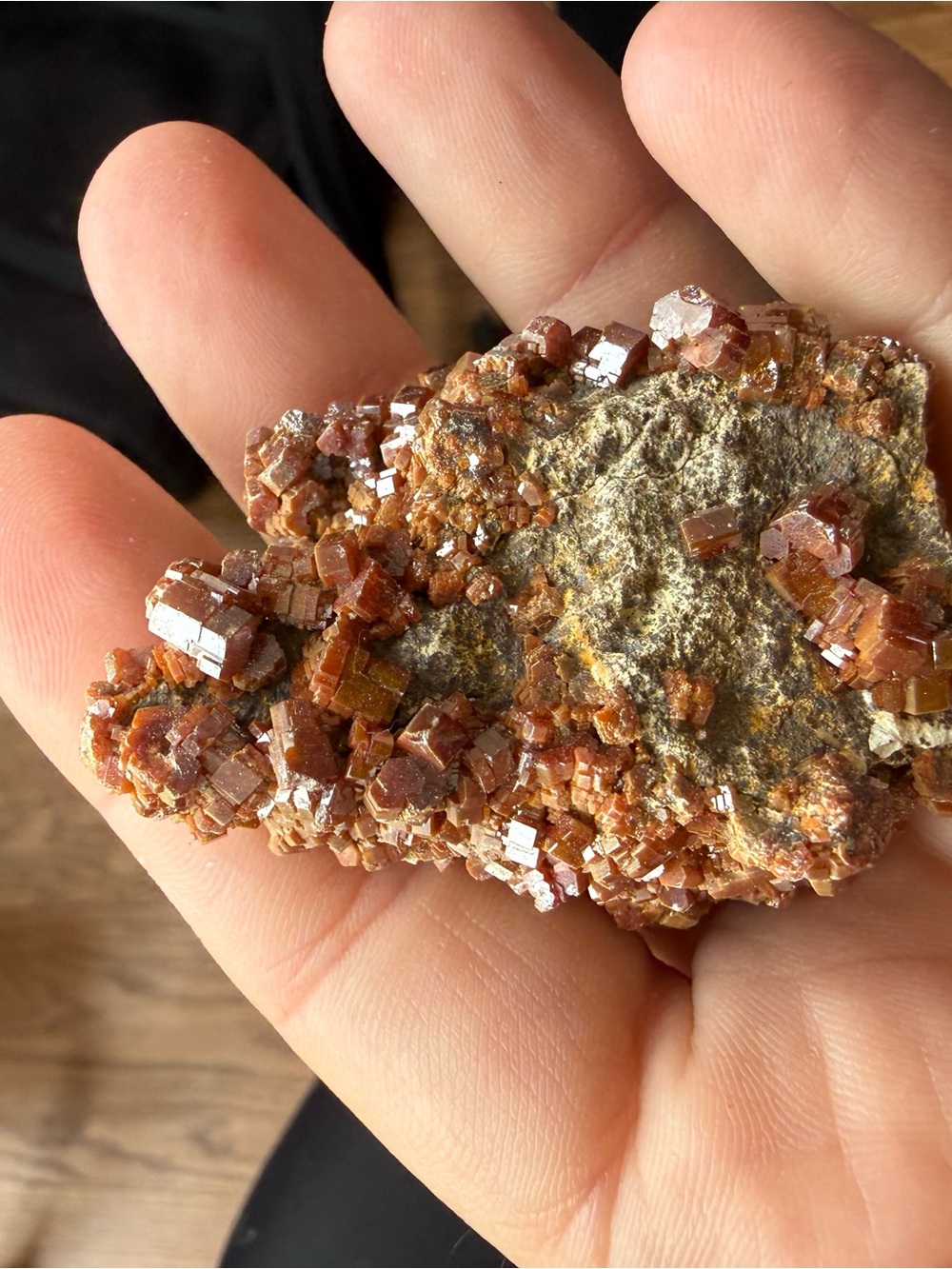 Rare crystal or mineral specimen! Vanadinite